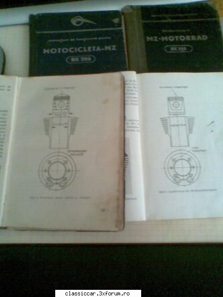 simson sport 1960 250cc totusi din simsonul tau?ete diferenta intre pistoane.