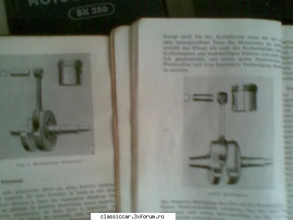 simson sport 1960 250cc daca din sigur piston bombat.in stanga piston awo sau sims. sport pana '57