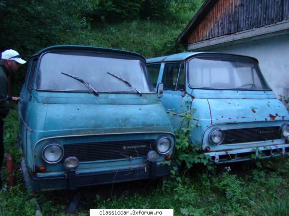 skoda 1203 undeva spre parcul national retazat una are acte noi alta piese.