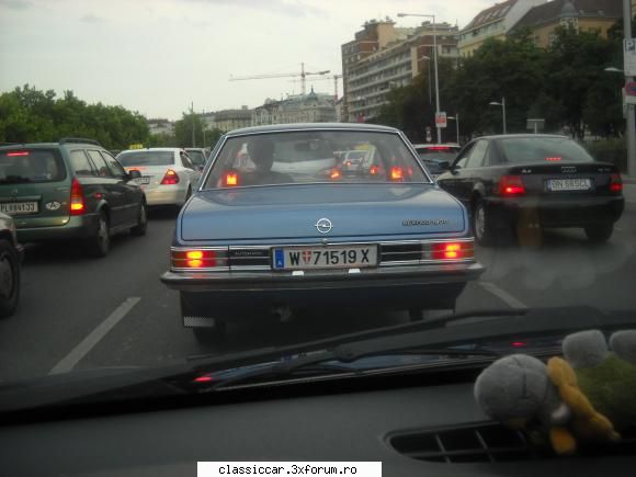 vazut elvetia austria doua masinuta care mi-a placut,un opel 1900,model care sincer l-am mai vazut