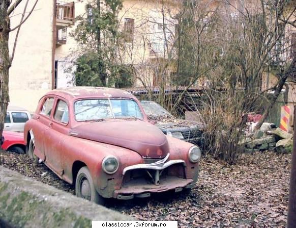 gasit mai este cea visinie aici din cluj ... model 1953 din seria 2pe asta cerea 2000 euro apoi tot Admin