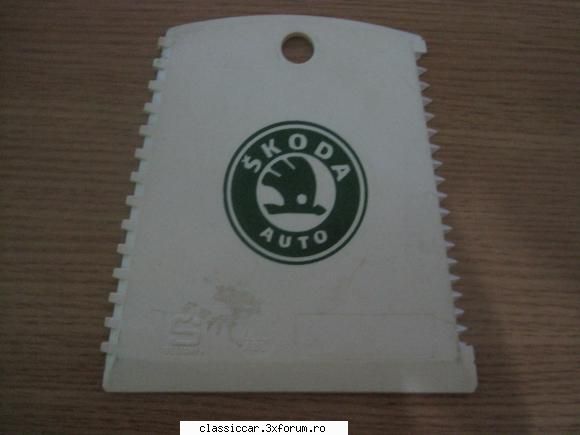 vand embleme adauga asta... chiar daca skoda lei Reporter de teren