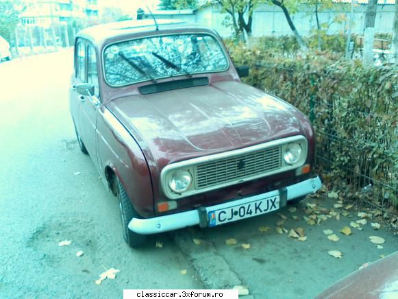 renault 1969 quatrelle vazuta azi prin manastur, obicei pe-aici, trec zilnic strada asta ! 