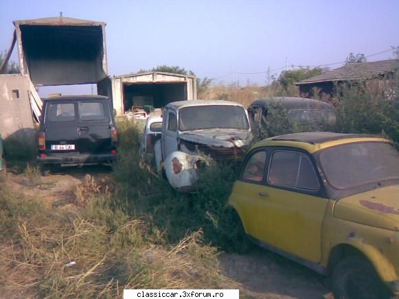 opelurile mele general numai bandrei scris:in departare galben este fiat 500cred acesta este, daca