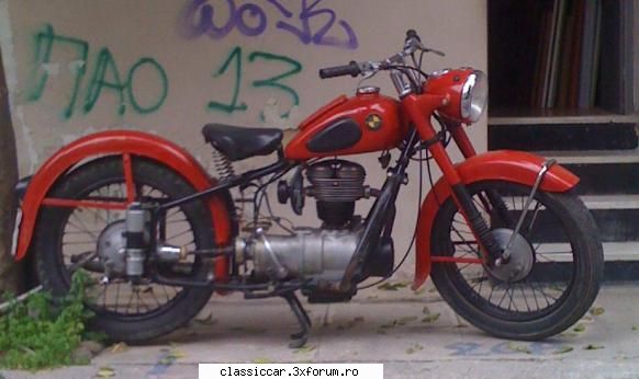 bmw r25 noua achizitie cumparata din creta ,in stare destul buna ,95% originala fabricatie 1950 Corespondent extern