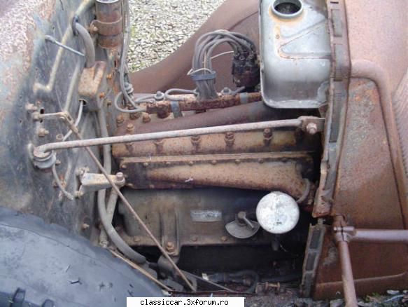 album masini cluj poza motor monasix din '31 motorul arata mai rudimentar decat cel din '37
