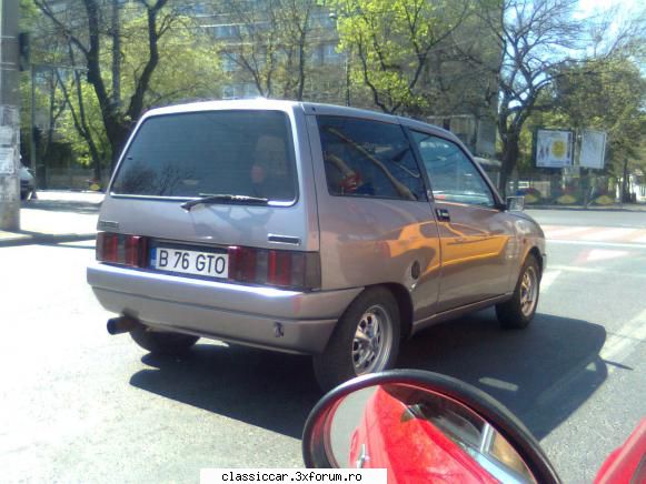 salutare respect celor care pasa masinile vechi. bine venit! lancia din '88,si sunt tot din