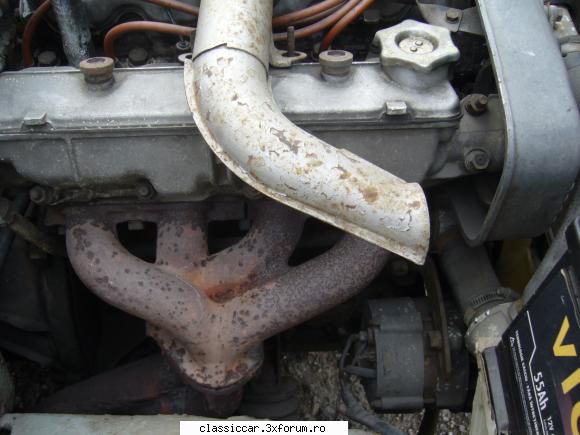 faptul ca este un motor caruia ii place sa fuga se poate observa si dupa galeria de evacuare care a