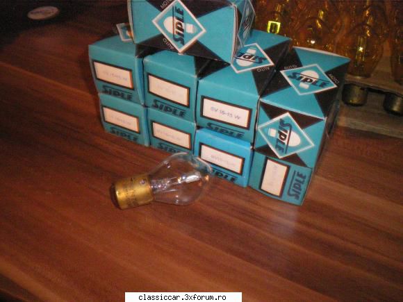 becuri volti siple albe,2 faze 6v-15/15w -10 lei/buc.