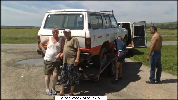 '82 toyota land cruiser hj60 revenit insotit tatal meu doi prieteni dupa facut tura masina, urcat-o