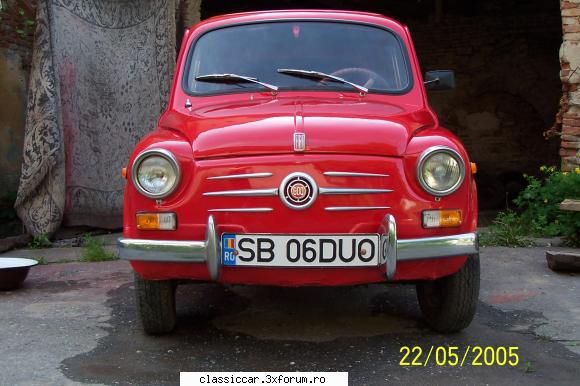 fiat 600d 1965 si  acum cateva poze dupa care schimbat culoarea rosu