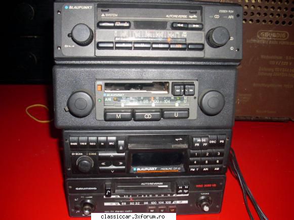 audio-auto valabil afara blaupunkt card (al 3-lea sus jos)