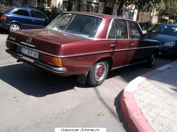 mai sunt citeva masini vechi constanta care merita salvate! mercedes w115 (bot cal)