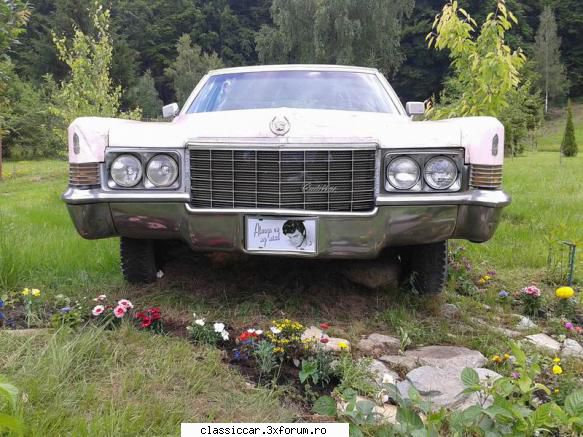 vazut prin resita... cadillac fleetwood brougham 1970 ---- gradina caras severin