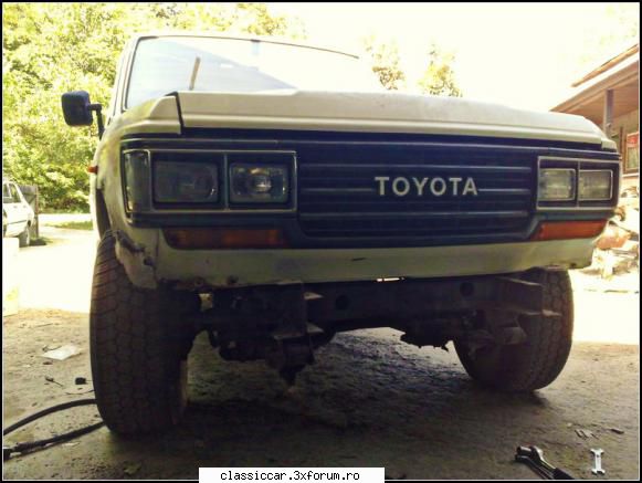 '82 toyota land cruiser hj60 inceput (timid, ce-i drept...) inlaturare ruginei ultimul hj60