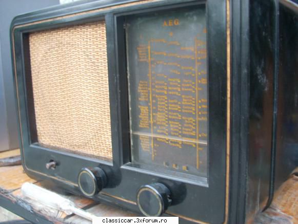 radiouri germane adaug bijuterie :  radio aeg super 421 anii 1941-1943 germania (nazista