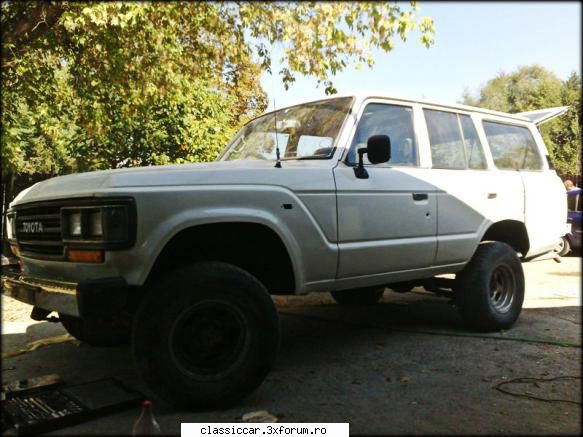 '82 toyota land cruiser hj60 apoi merge alt mic atelier pentru refacerea