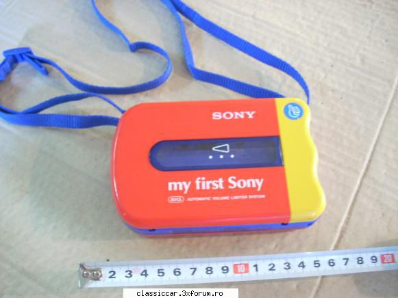 radiouri germane adaug walkman nou sony made thailand calitate peste medie, deosebit dragutpret lei