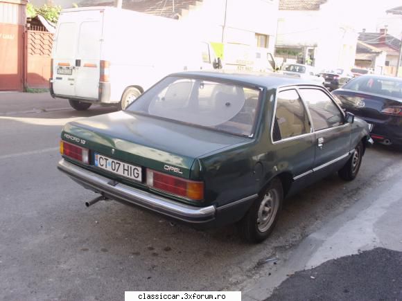 mai sunt citeva masini vechi constanta care merita salvate! opel rekord