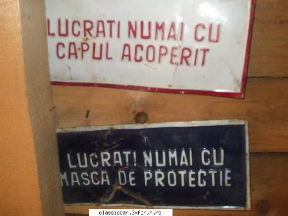 vand vechituri comuniste placute din fabricile comuniste- lei