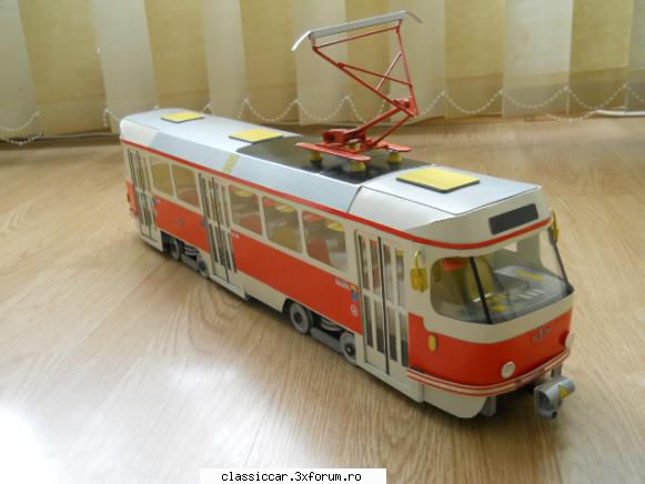 machete construite manual ale transport comun. lucrul romanul montana timp arat tramvaiul tatra t4r