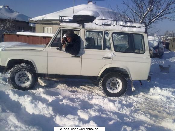 aro 244 incercand ,,bag'' ograda