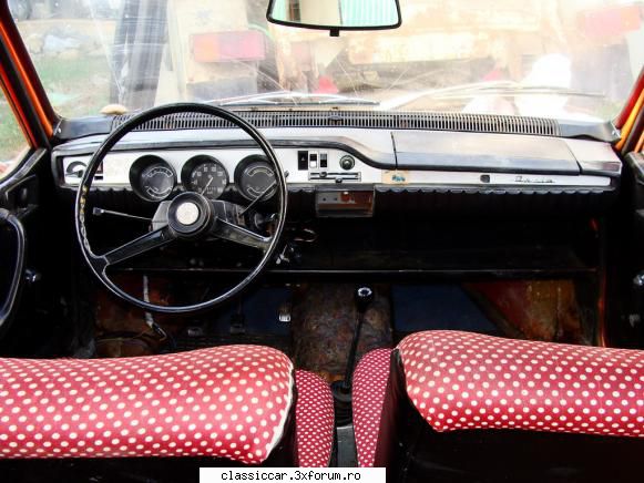 dacia 1300 din 1979 interior