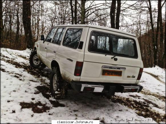 '82 toyota land cruiser hj60 asta folosesc masina iarna 2012/2013, urmand dupa montez troliu imi