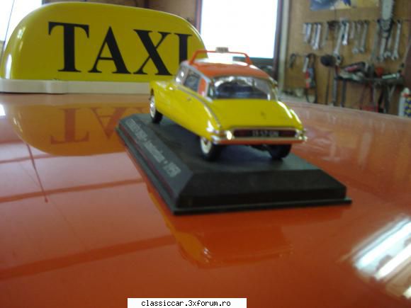 citroen -ds -taxi fin          merci pour vottre      