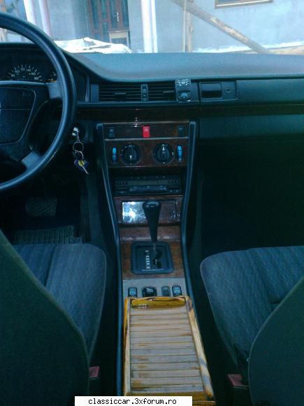 mercedes benz w124 interior3