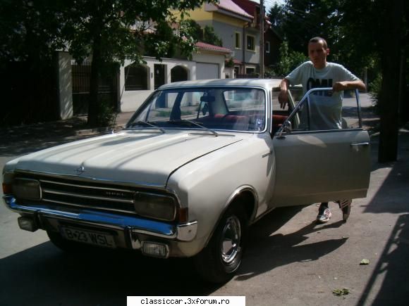 opel rekord 1968 inapoi din vijiala's land. excelenta vreme, excelente momente, excelenta masinagata