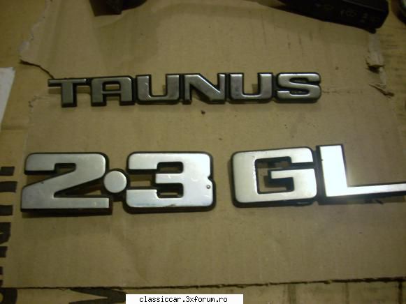 piese ford taunus far ford taunus nou-nout nefolosit -150 usi lei toate carburator leiscris 2.3