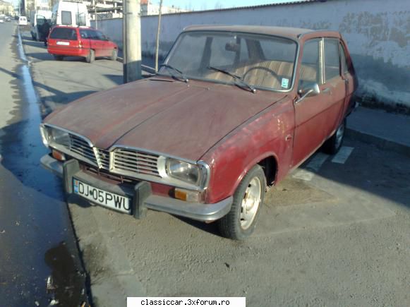 renault prezint alta achizitie, renault din '67, care nevoie niste ornamente. restu' original