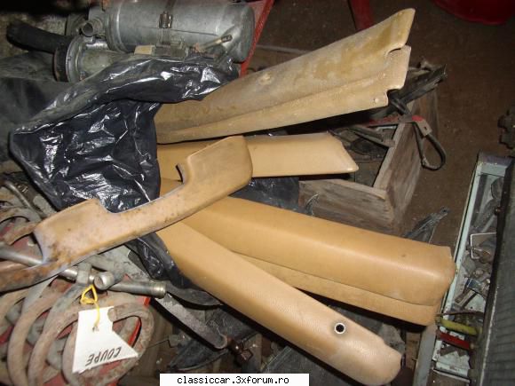 vand piese pentru mercedes w114 /w115 bot cal interior complet .diferite culori 600 ron. 