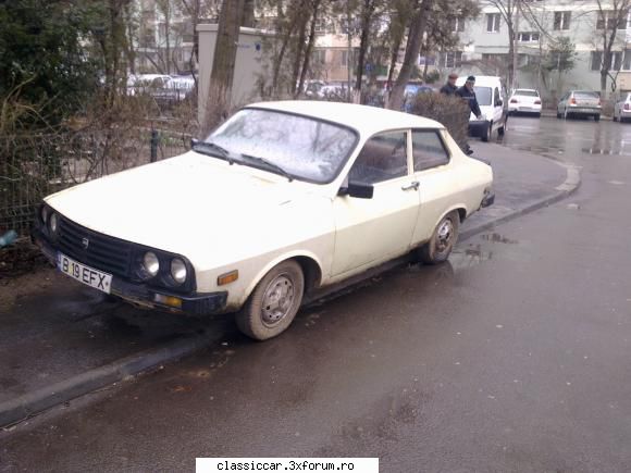 vazut prin bucuresti aparut vineri mine bloc.cred este 1987-1988 avand vedere flapsurile imbraca