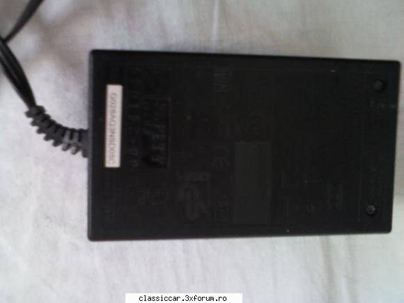 adaptor imprimanta hp, in perfecta stare de : 100-240v - 600 ma

                    +32v - 563 ma