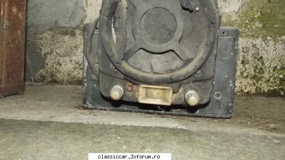 radio ford v8 1938 , marca philco . 
200    vand radio philco ford v8 1938 .