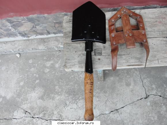lopata infanterie este stare piulita unde pliaza.