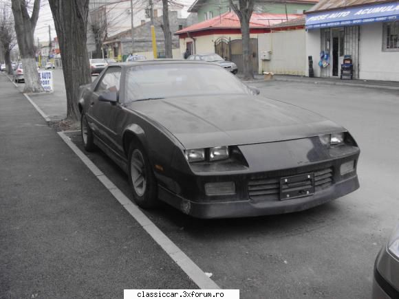 mai sunt citeva masini vechi constanta care merita salvate! chevrolet camaro