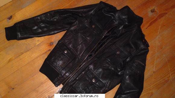 vind ieftin jachete geci) firme geaca piele pull and bear    noua   150 ron