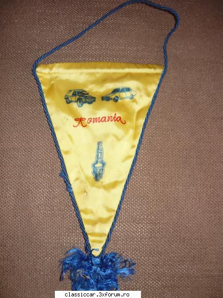 lot fanioane vechi fanion2