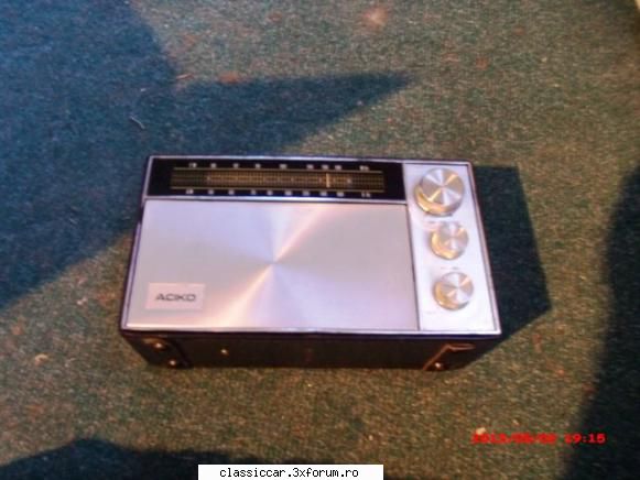 diverse adauga radio aciko fsh-212,, fabricat japonia 1972. are fm, alimentare baterii iretea.