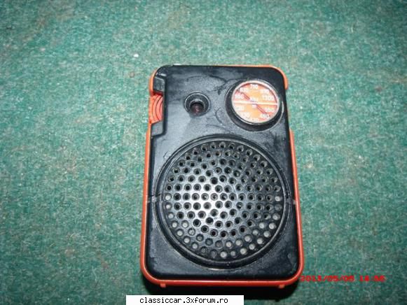 diverse aparat radio philips, anii 70, perfecta stare sunt sigur daca capacul baterii este cel