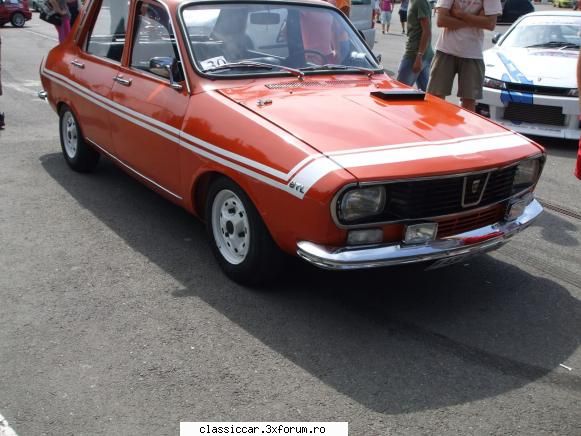 tuning festival iulius mall 4-5 iulie 2009 ajuns sambata dupamasa vazut dacia actiune..o socos timp