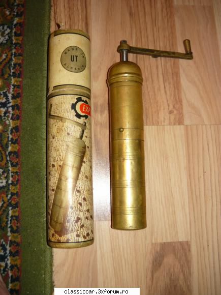 risnita veche din alama ambalajul original poza