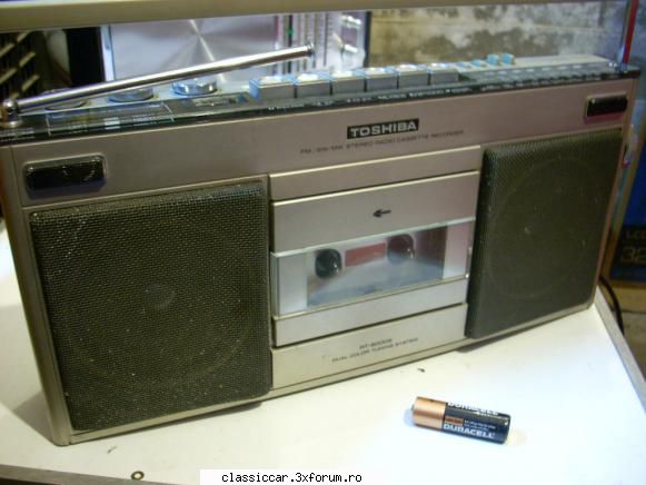 radiouri germane radio grundig europa boy s-a vandut   adaug stereo toshiba made japanpret 110