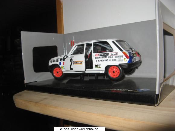colectia mea prezint colectia mea machete, renault sunt toate:- alpine coupe 1977 1:18- alpine 1977