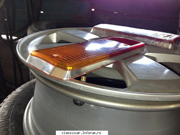 vand piese pentru dacia sutica scris:o bara lata pentru fata pereche stopuri capace ozn aierisiri