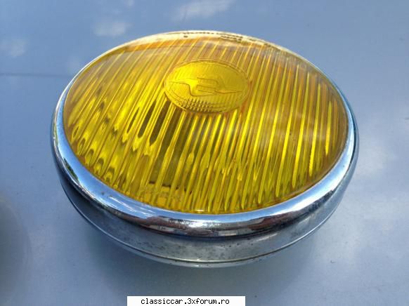 vand piese pentru dacia galbene germane 150 ron