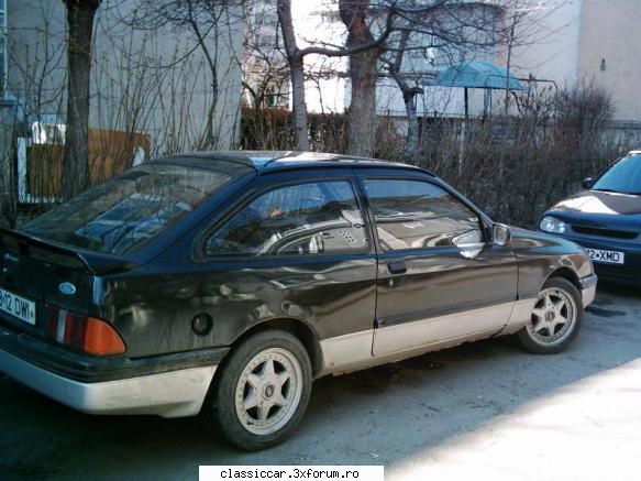 vand acte pentru ford sierra 3 usi, motorizare 2.0 contine 2 placute cu numerele de civ, talon,